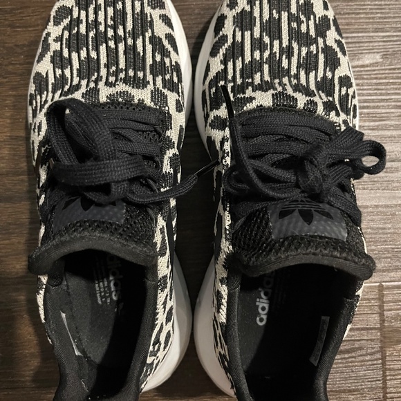 adidas Black and White Athletic Shoes - Picture 5 of 6